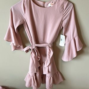 Pink dress with zipper.     NEW WITH TAGS